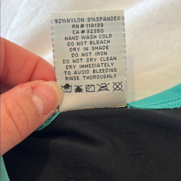 Roxy Black and Teal Rash Guard Stretch Size 12 - Picture 3 of 7